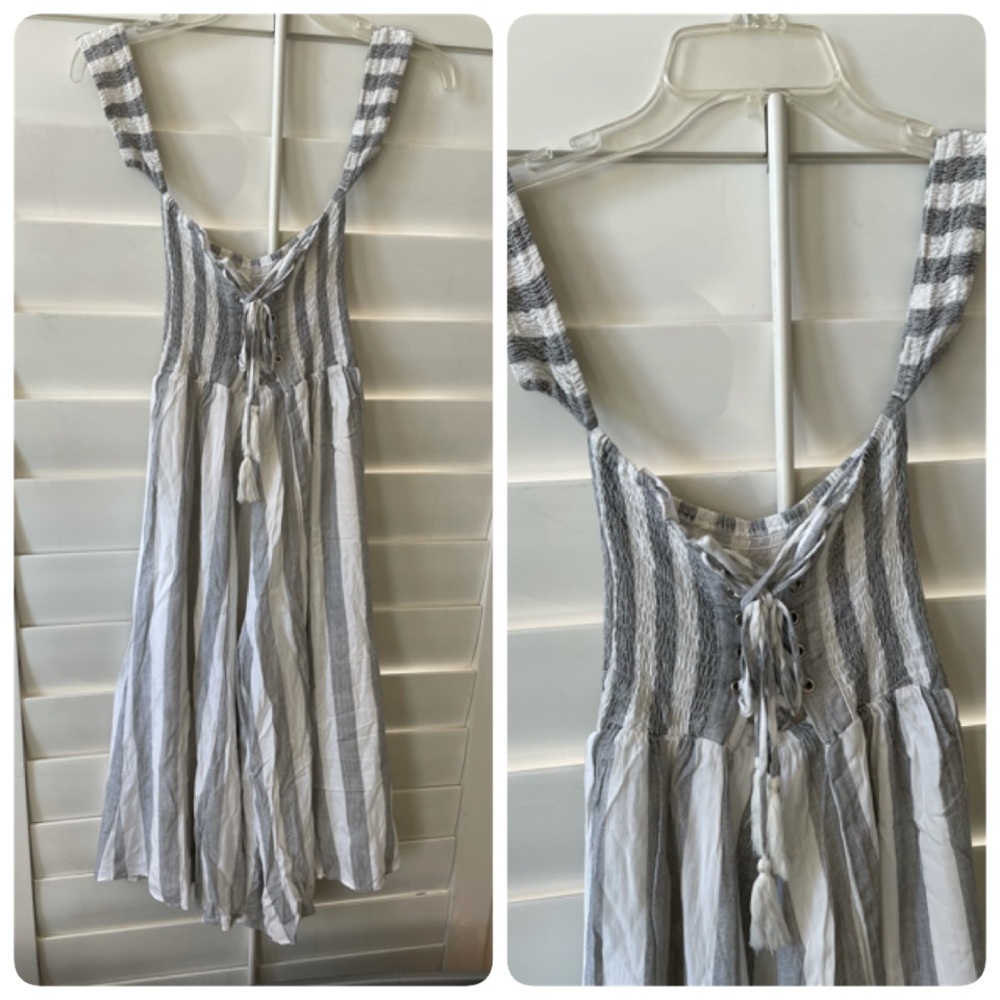 Skylar + Madison smocked off shoulder jumpsuit S - Picture 2 of 7